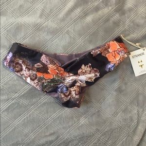 NWT Hannah Ruched Bikini Bottoms